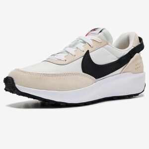 NIB Nike Phoenix Waffle Debut W size 8